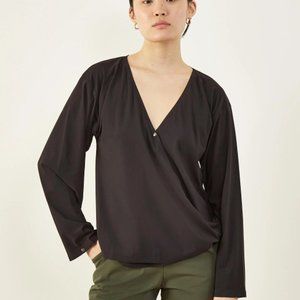 Aday it’s a wrap top